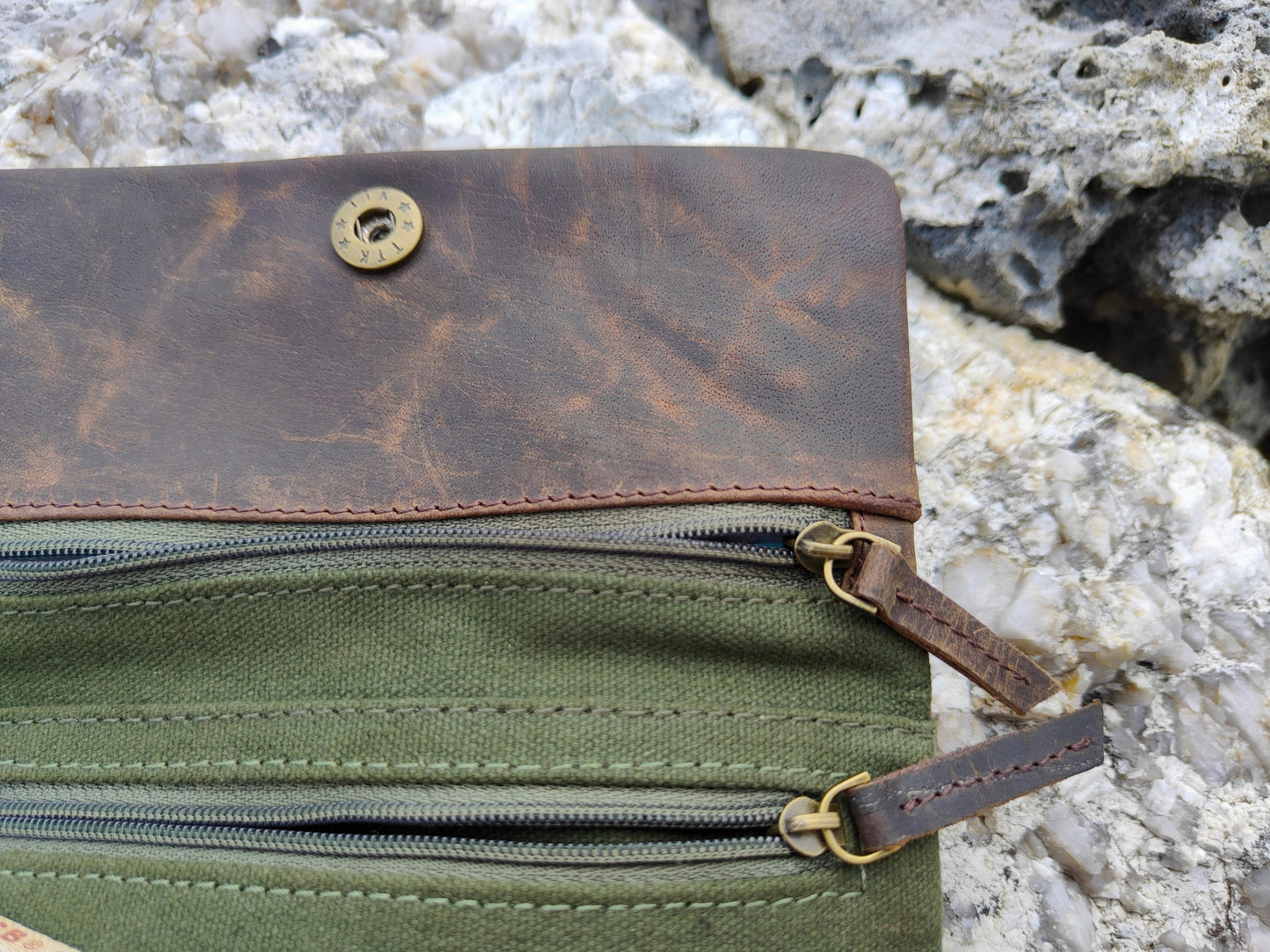 Tobacco Pouch in Leather mod. Berlin Brown/Green