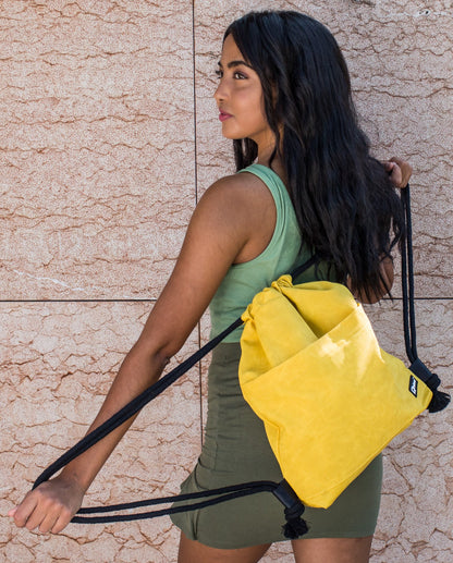 Drawstring Bag in Vegan Leather Freedom Yellow