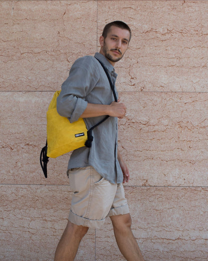 Drawstring Bag in Vegan Leather Freedom Yellow