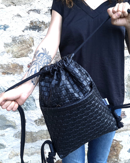 Drawstring bag in Vegan Leather TWIST Black
