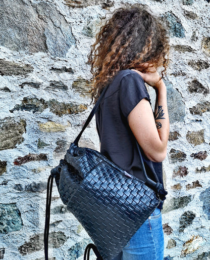 Drawstring bag in Vegan Leather TWIST Black