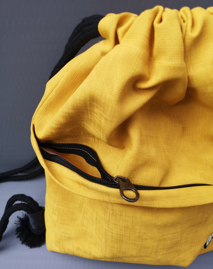 Drawstring Bag in Vegan Leather Freedom Yellow