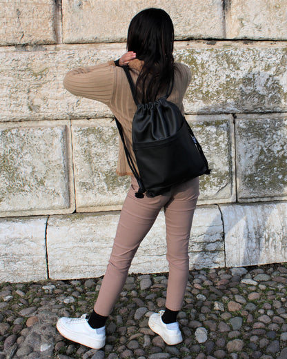 Drawstring bag in Vegan Leather OCEAN Black